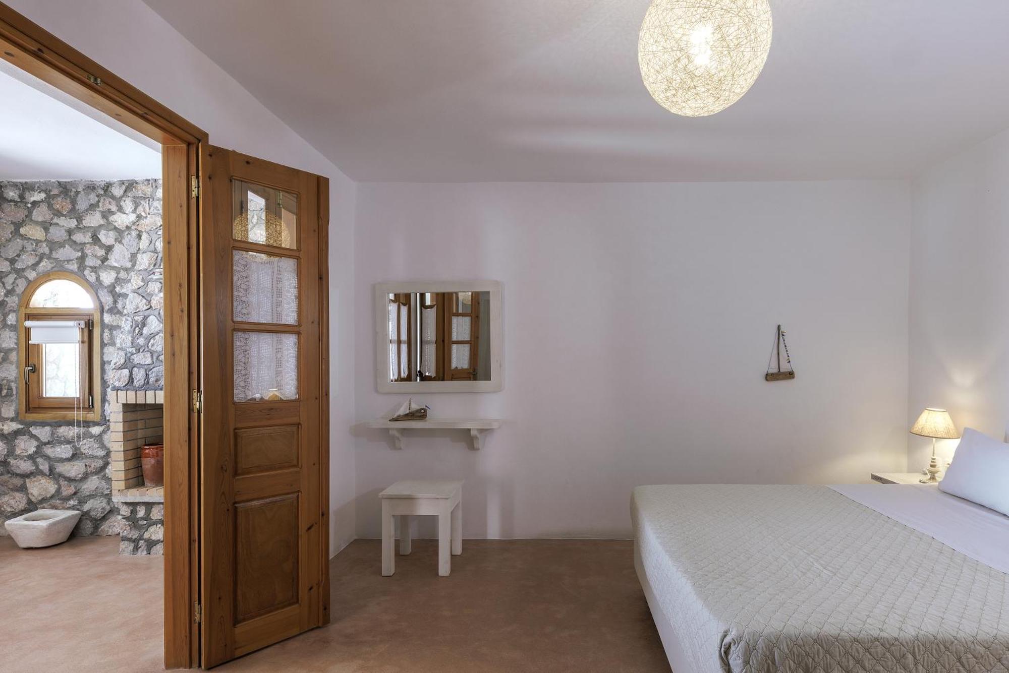 Zatrikion Santorini Villas Pyrgos Kallistis Room photo