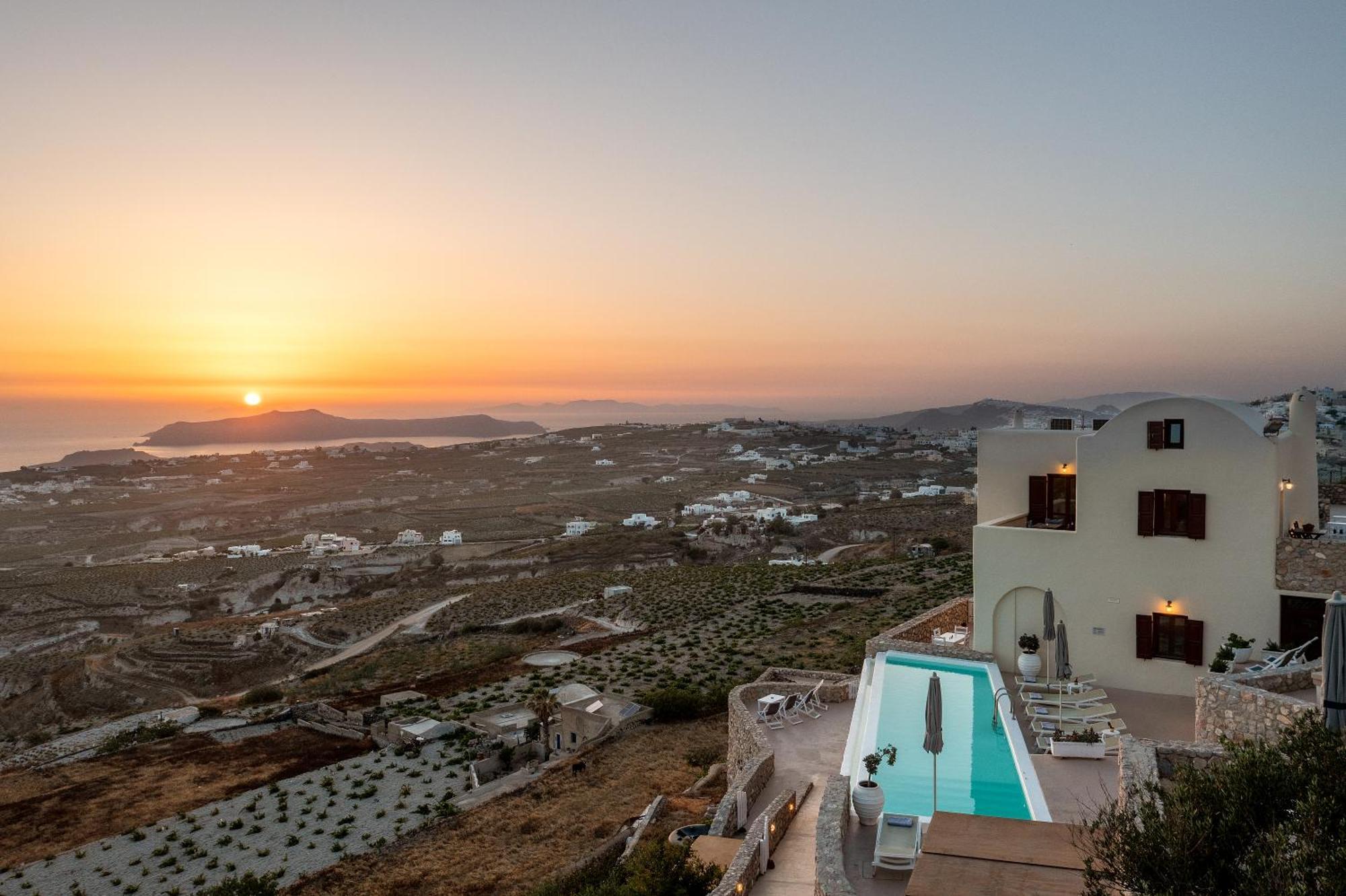 Zatrikion Santorini Villas Pyrgos Kallistis Exterior photo