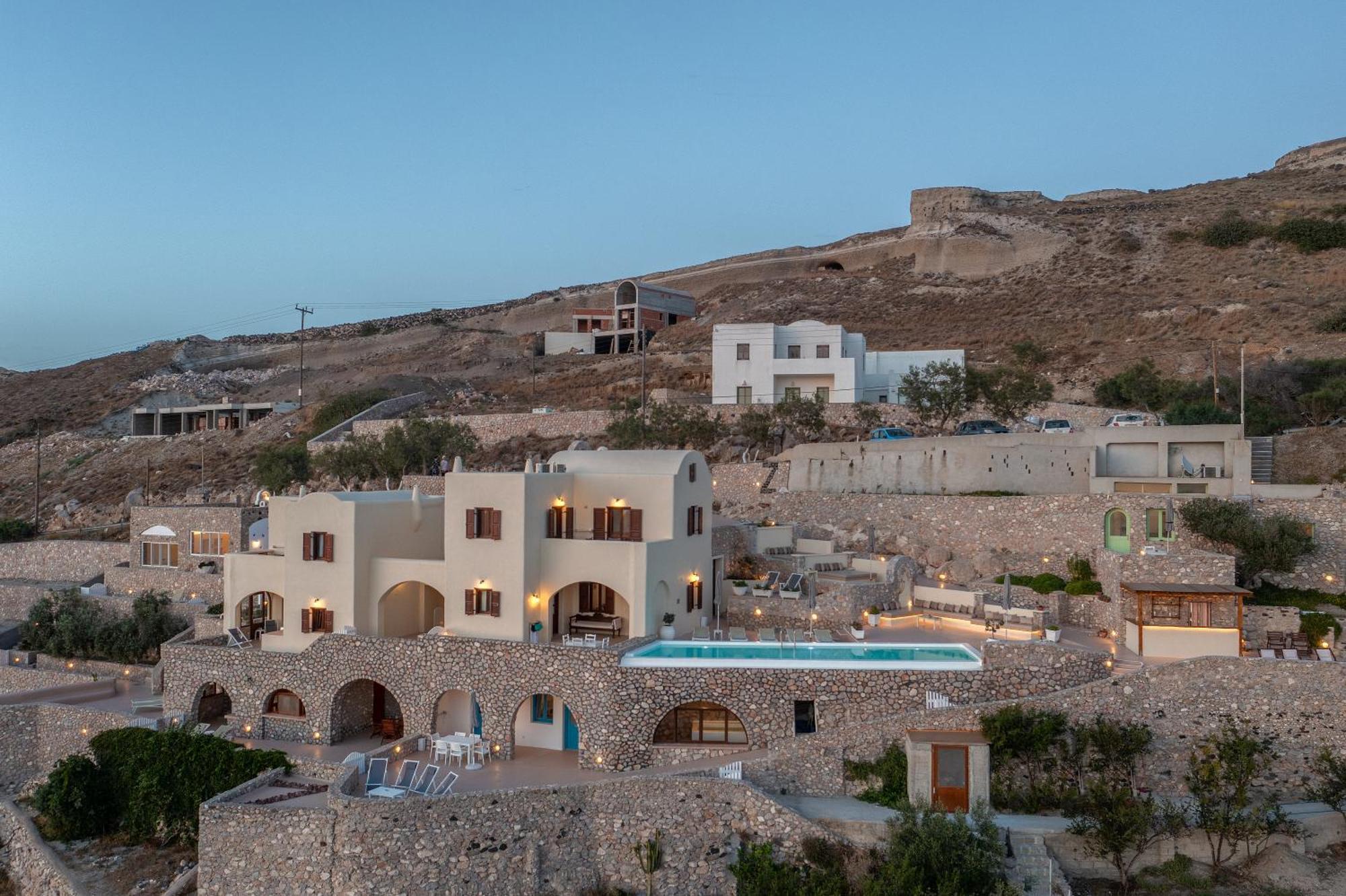 Zatrikion Santorini Villas Pyrgos Kallistis Exterior photo