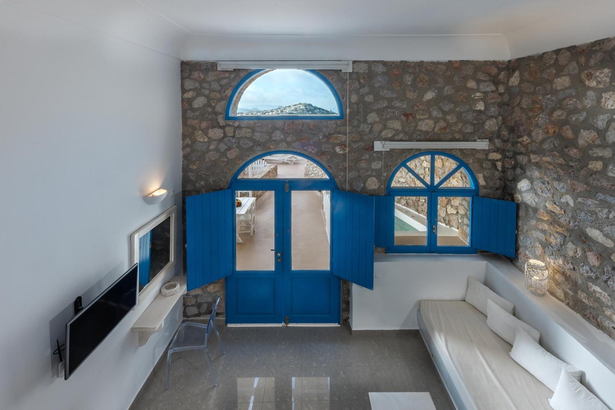 Zatrikion Santorini Villas Pyrgos Kallistis Room photo