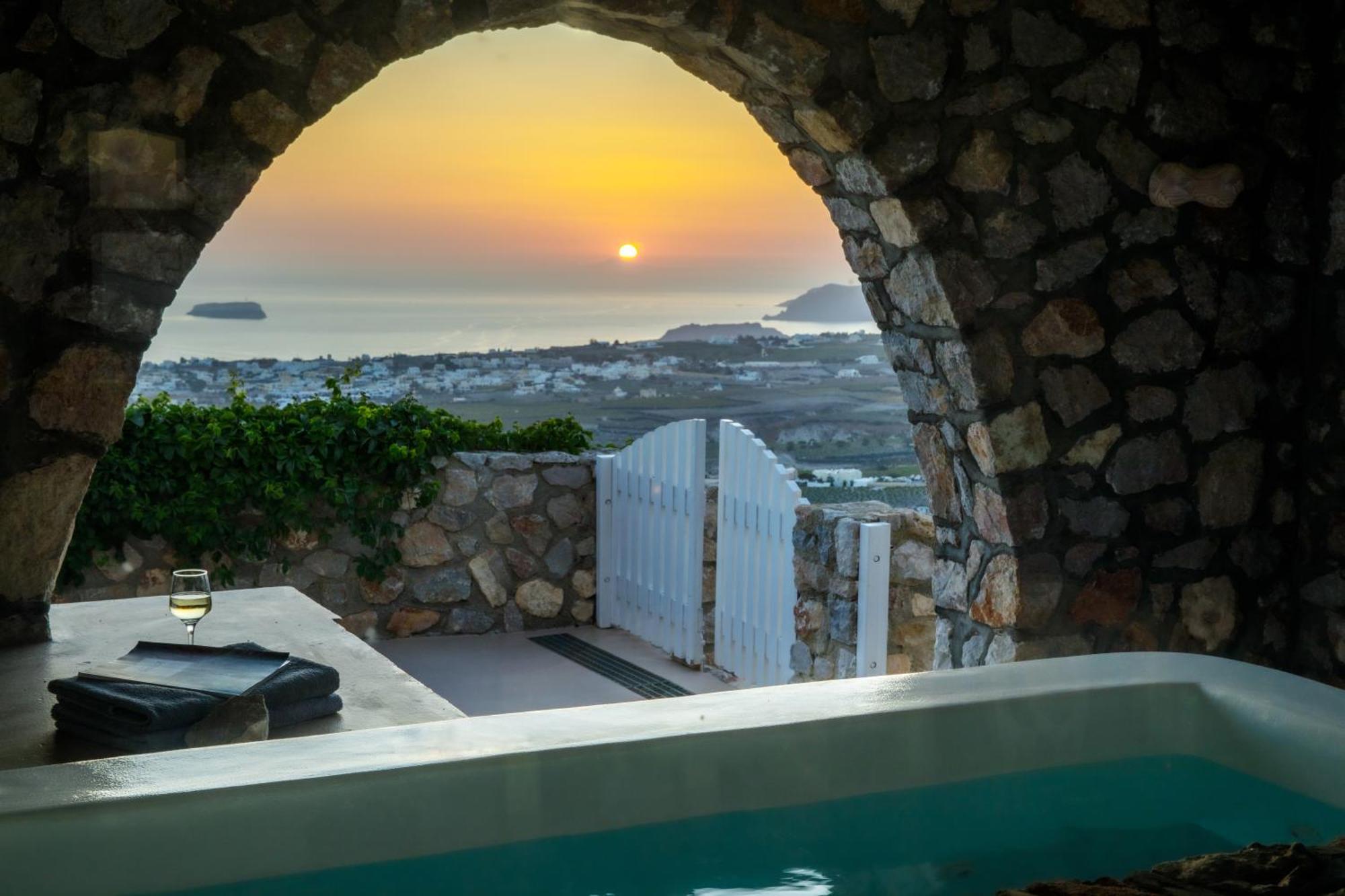 Zatrikion Santorini Villas Pyrgos Kallistis Exterior photo